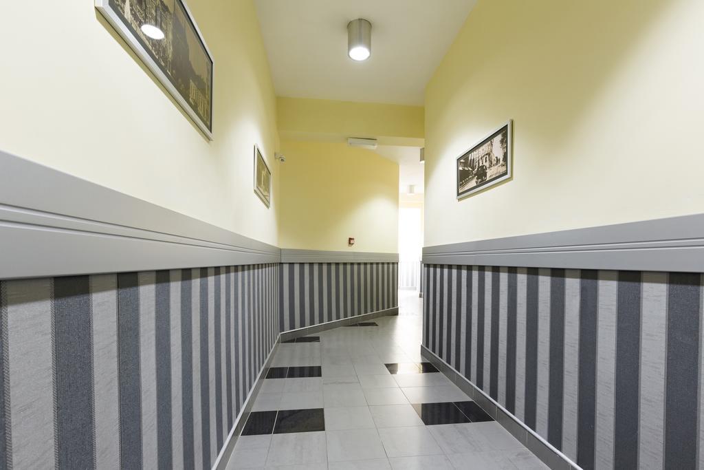 Garni Hotel Nevski Belgrade Exterior photo